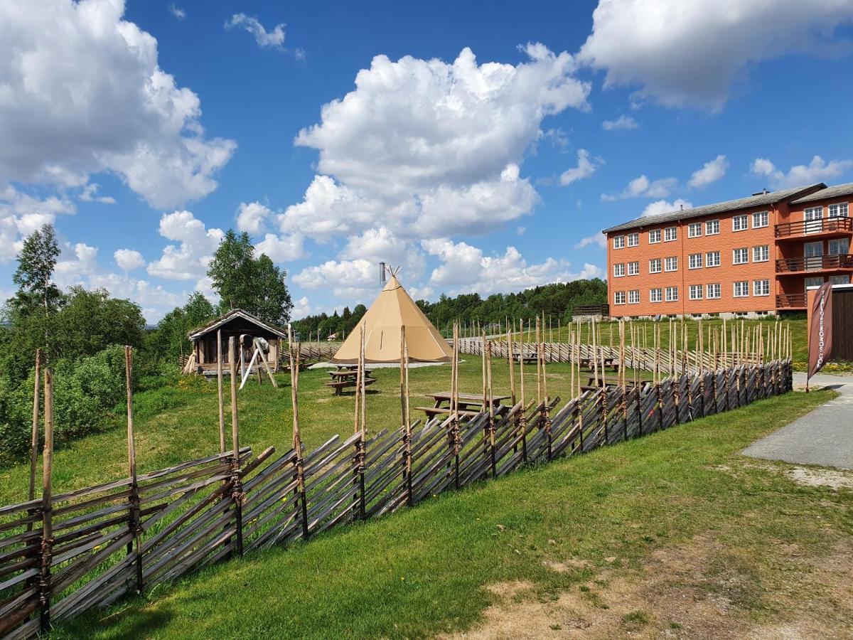 Roros Hotell - Bad & Velvaere Экстерьер фото