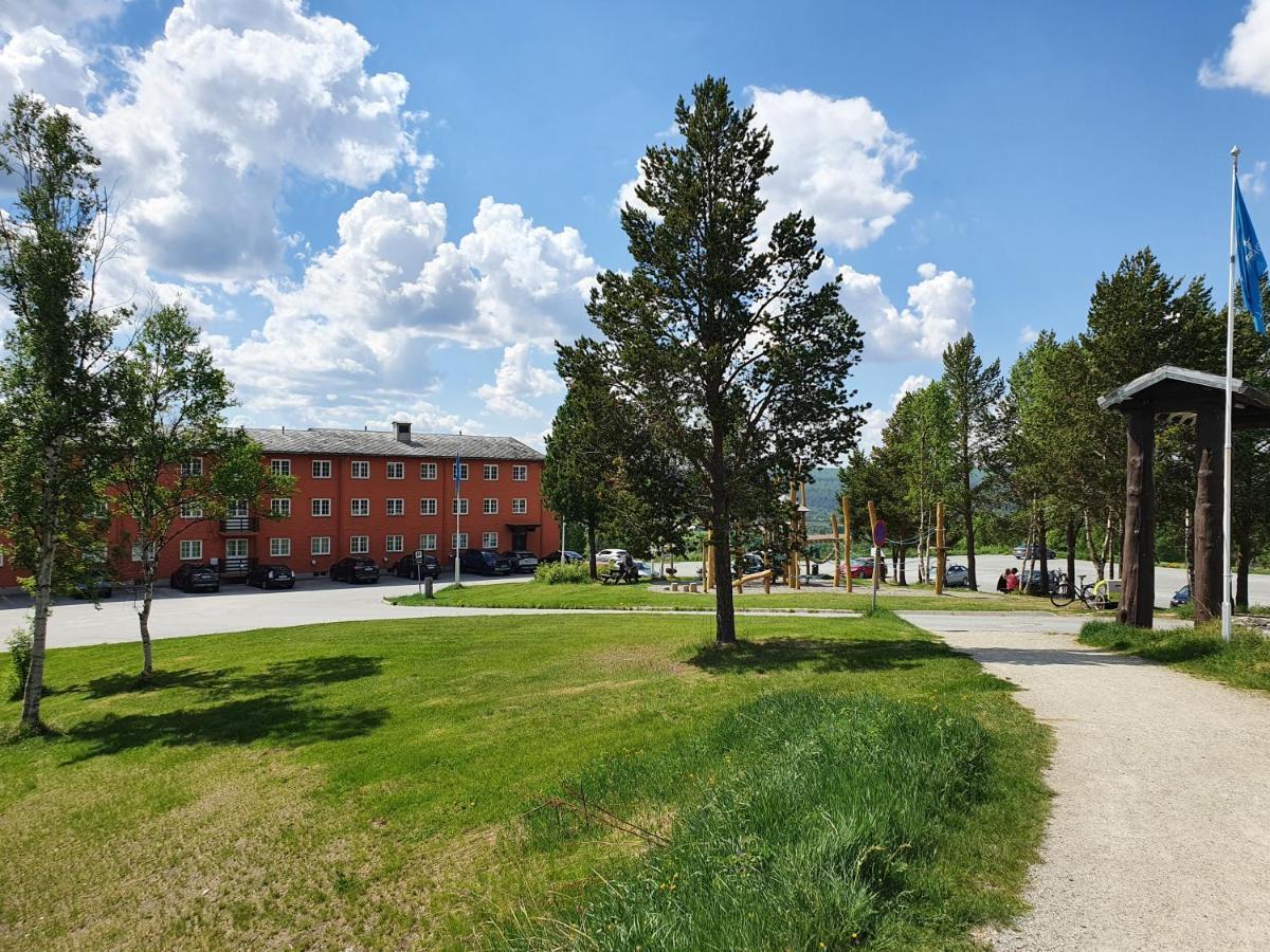 Roros Hotell - Bad & Velvaere Экстерьер фото